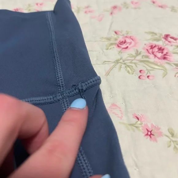 ACTA blue women’s athletic shorts size small - Picture 2 of 6